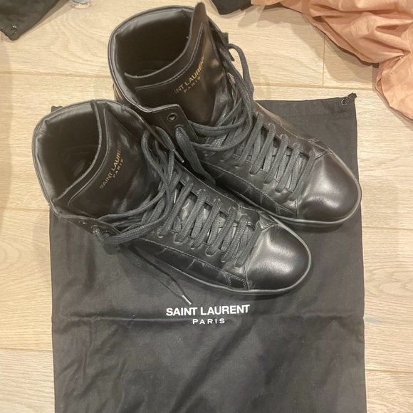 YSL sneaker - Picture 1 of 3